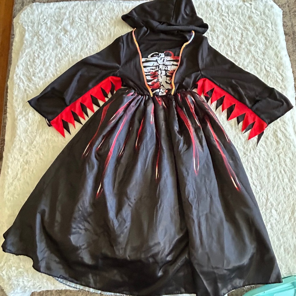 Girls Skeleton Witch Hooded Dress Kids Small (5/6) Halloween Costume New